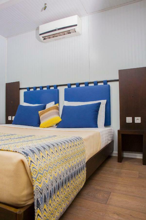 Dunia Hotel Ouagadougou Loumbila Екстериор снимка