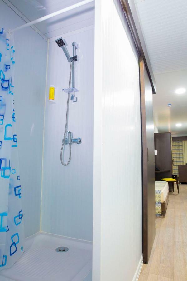 Dunia Hotel Ouagadougou Loumbila Екстериор снимка