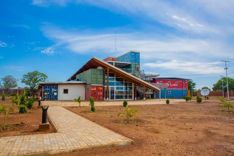 Dunia Hotel Ouagadougou Loumbila Екстериор снимка