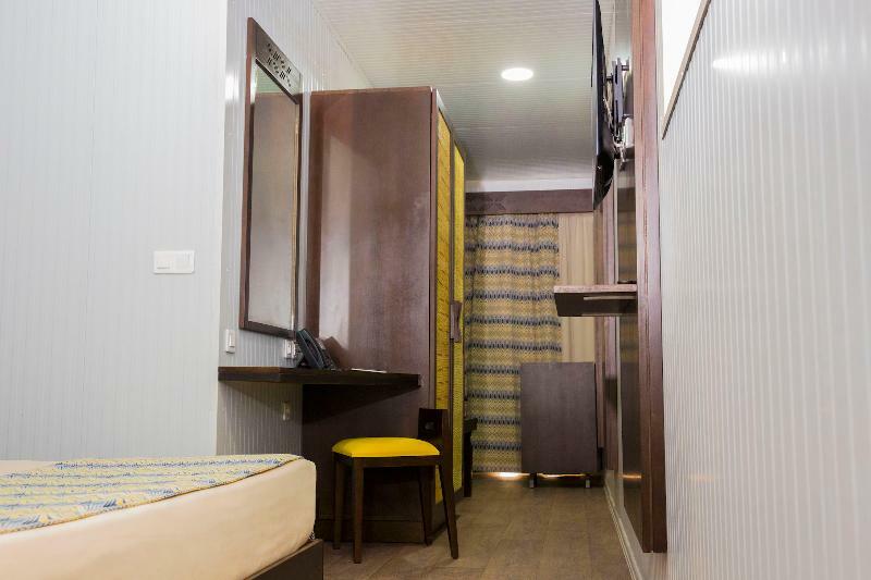 Dunia Hotel Ouagadougou Loumbila Екстериор снимка